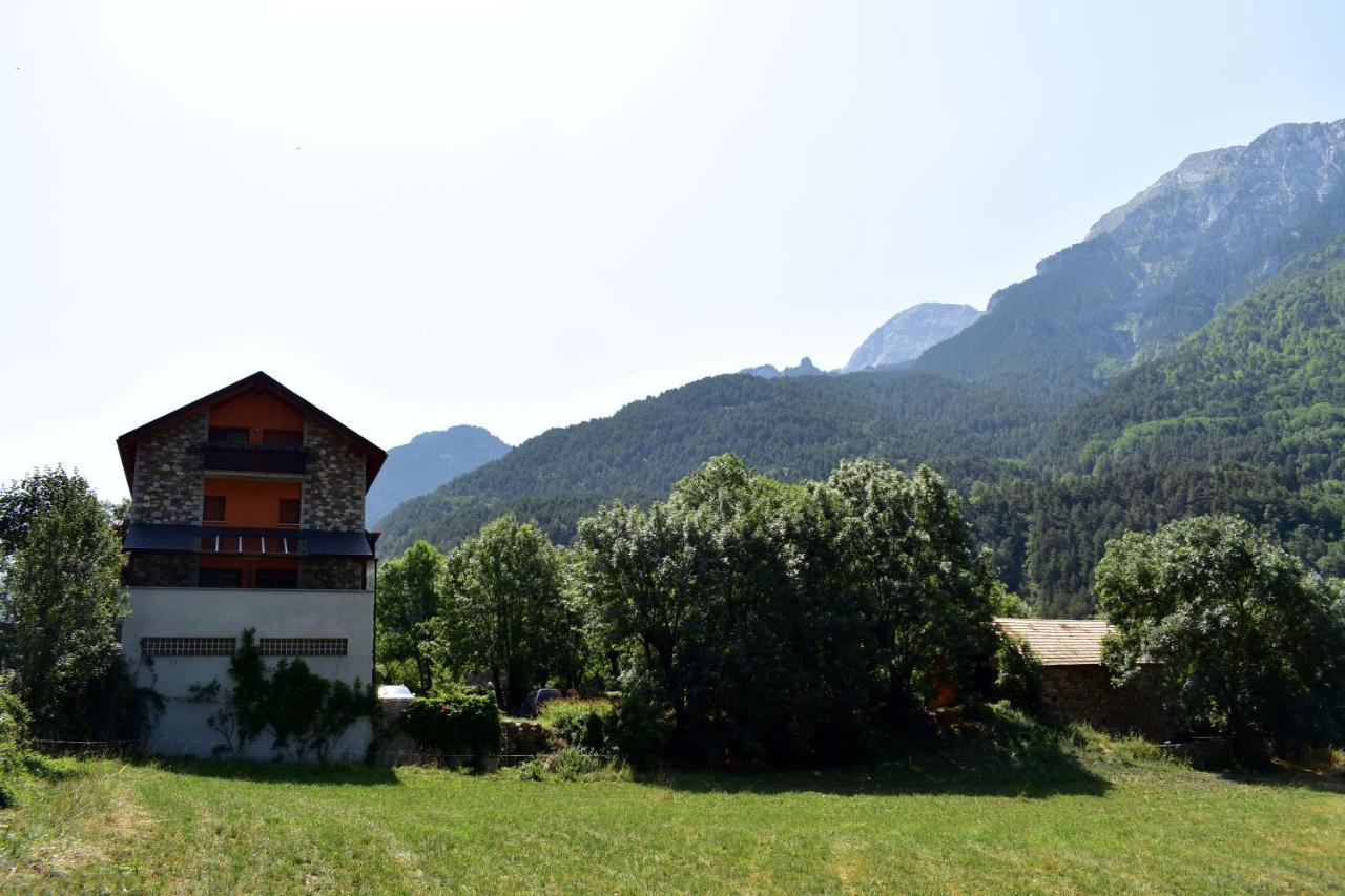 Gasthaus Casa Ferro Plan Exterior foto